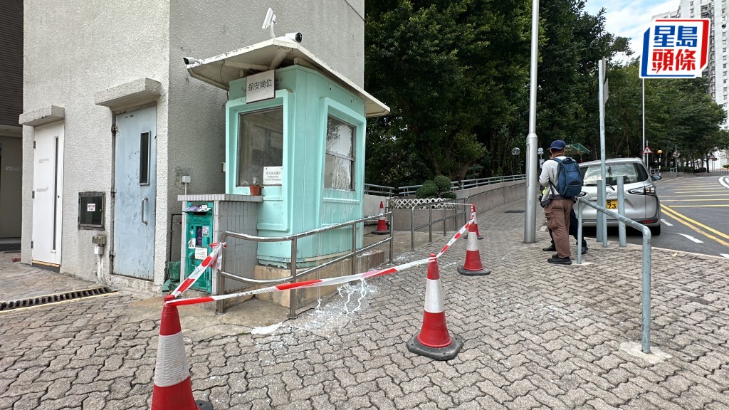 黃大仙翠竹花園更亭遭淋白油 兇徒截乘的士逃走