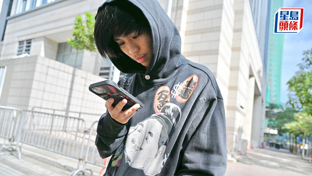 無業青年毛志傑因貪玩撕選舉海報邊角，被判80小時社服令。蘇正謙攝