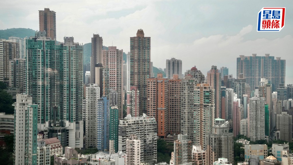 近期多個政黨均提出減辣,其中民建聯提出港人購買第二個物業的從價印花稅由15%減至6%。資料圖片