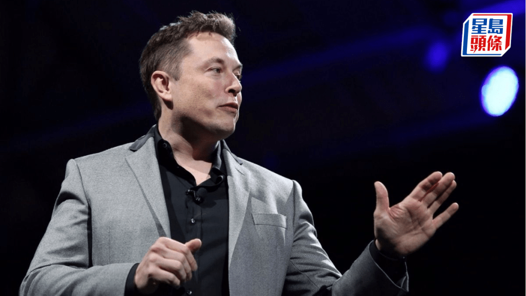 馬斯克出席經濟論壇 預言AI今年將超越人類 Optimus機械人最快明年發售