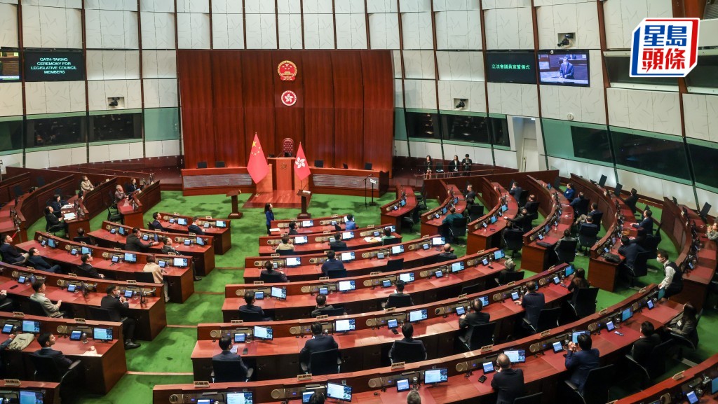 立法会︱新一届表决必须表态 梁美芬追问投票记录 李慧琼主动发言解释