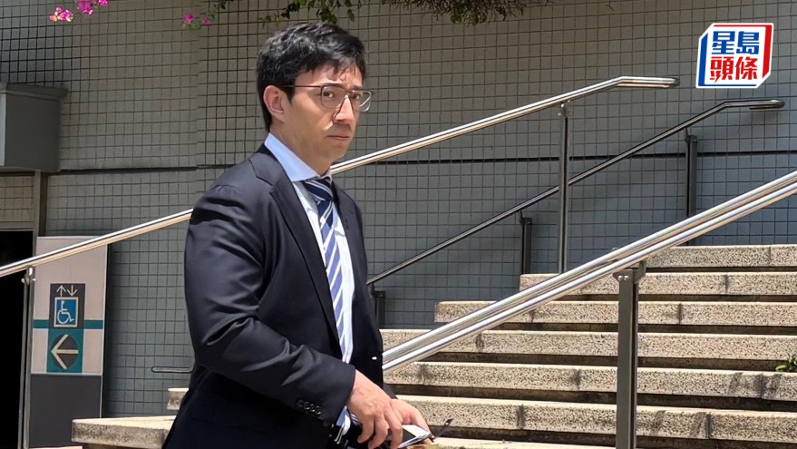 德籍被告郭學霖(KURTZ Moritz Sebastian)否認於伊利沙伯醫院內偷麻醉藥,8月25日受審。陳子豪攝