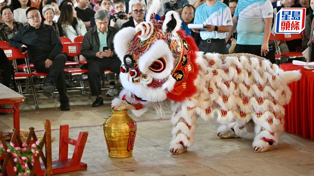 「錦田鄉十年一屆酬恩演戲暨美食嘉年華」今日（17日）起一連7日於水頭村周王二公書院舉行。