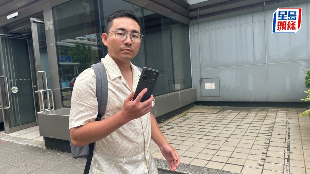 法庭指涉案警長連何時造成傷勢都不清楚,故裁定被告李建鴻罪名不成立。黃巧兒攝