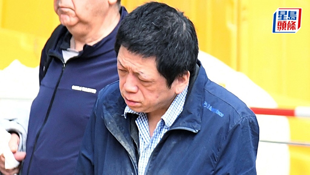 許清萍稱貪玩撕走兩張選舉海報，被判罰款2千兼賠償10元。何君健攝