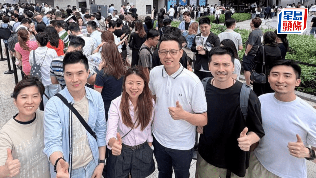 柏傲莊III單日錄逾2000參觀人次