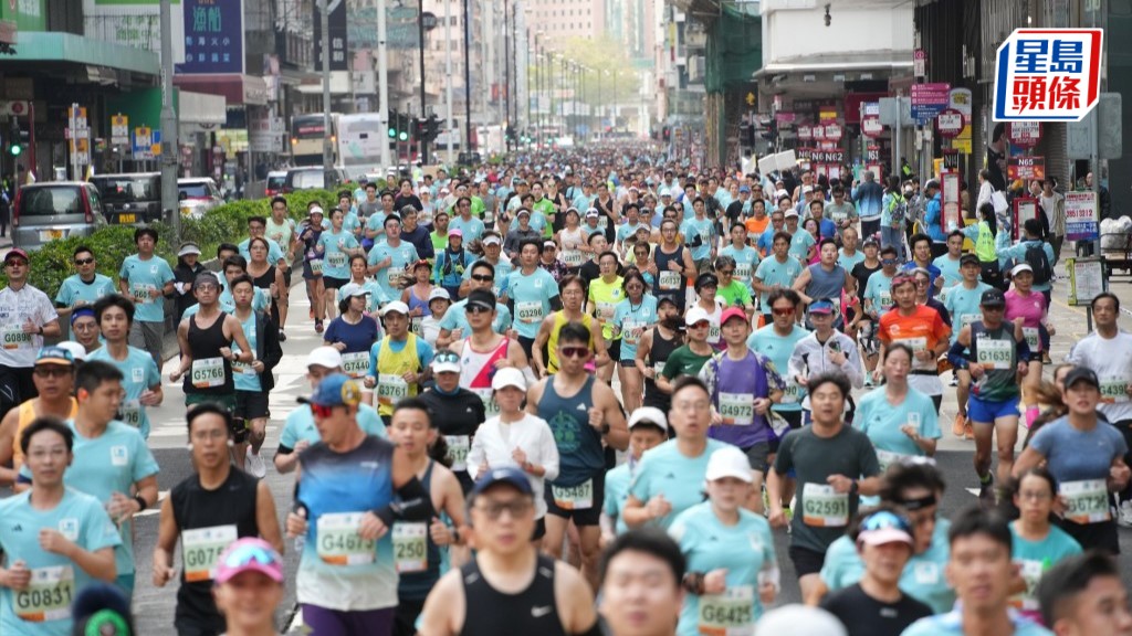 渣打馬拉松2025｜今晚11時半起分階段封路  港鐵頭班車提早開出