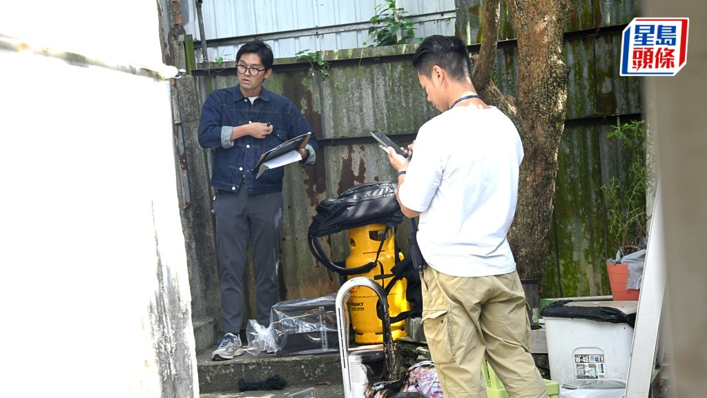 警員及機電署人員到場調查。楊偉亨攝