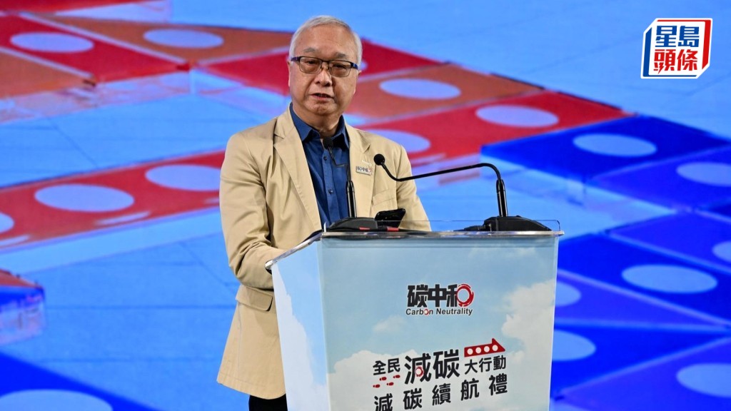 中央收膠先導計劃本月結束 謝展寰 : 將整合由「綠在區區」統一收取。蘇正謙攝