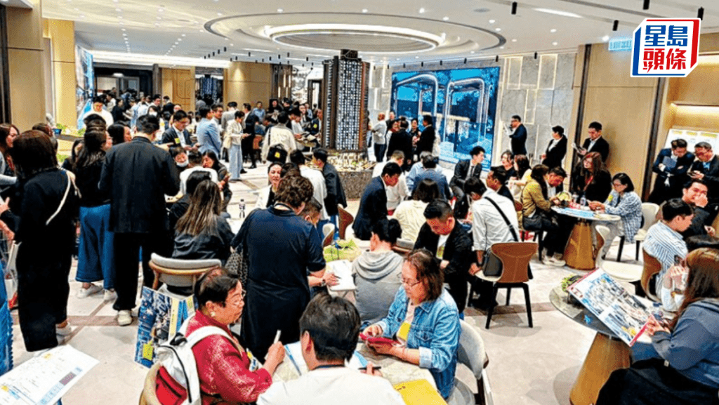 形瑨暂收逾1000票超额8倍 累录8000参观人次