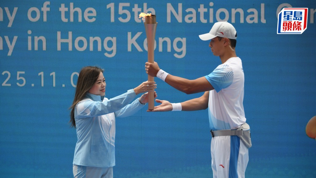 全運會︱羅淑佩：史上首次三地同步、四城同傳  天星小輪和開蓬巴士傳聖火 展現迷人美景