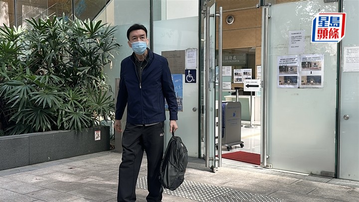 兩死者的長兄由深圳返港認屍。劉漢權攝