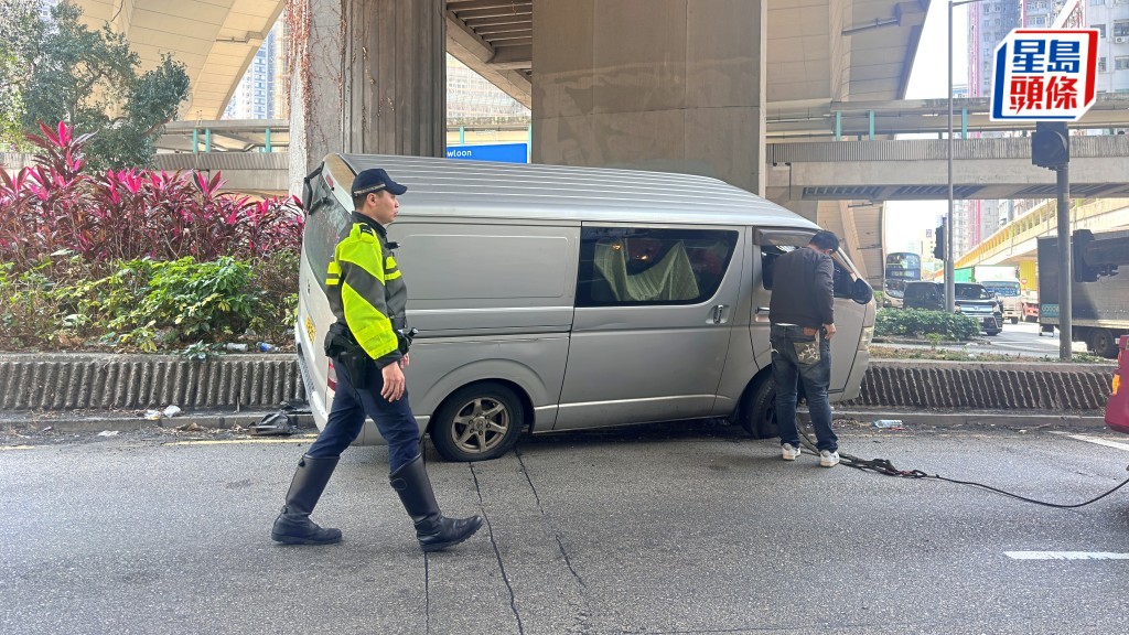 警員到場調查。梁國峰攝