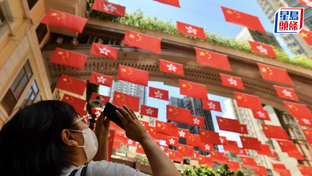 李慧琼指推行愛國主義教育目標是建立以愛國愛港的主流教育觀。資料圖片 