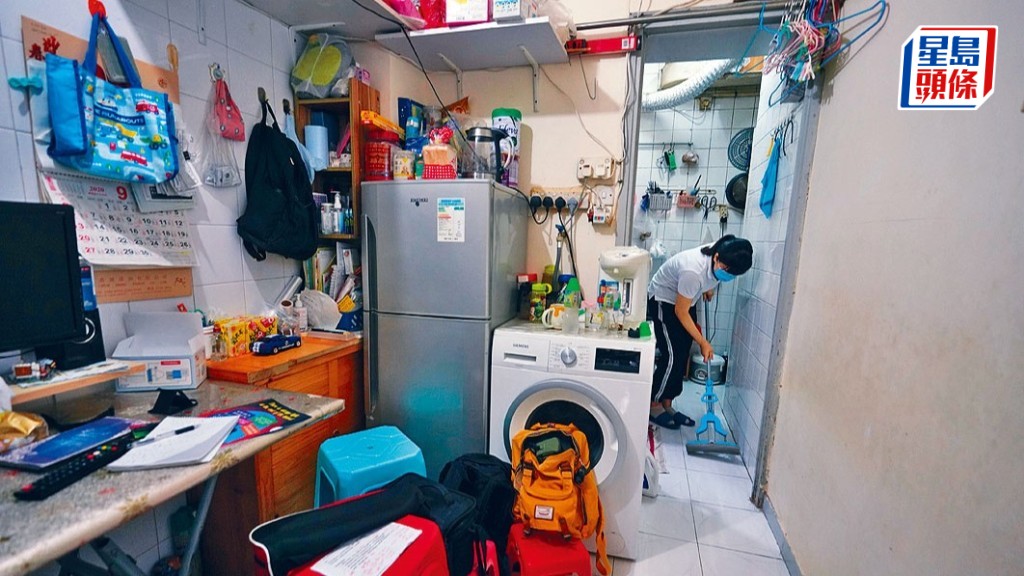 本港目前有不少環境惡劣的劏房，政府推出簡樸房條例予以規管。資料圖片