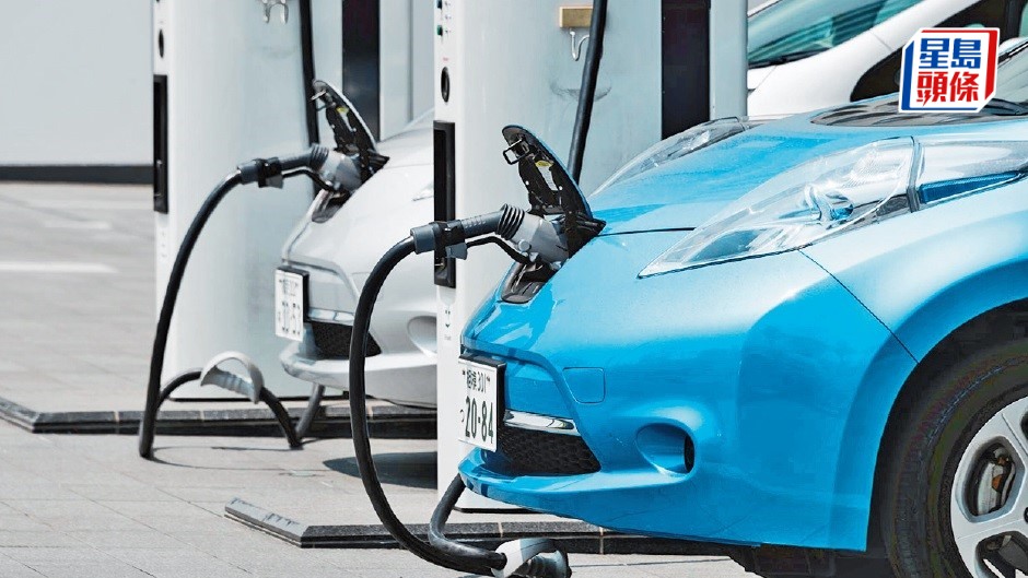 電動車｜政府擬今年底前推4幅用地招標作充電站  兼調整油站土地契約條款提供誘因。資料圖片