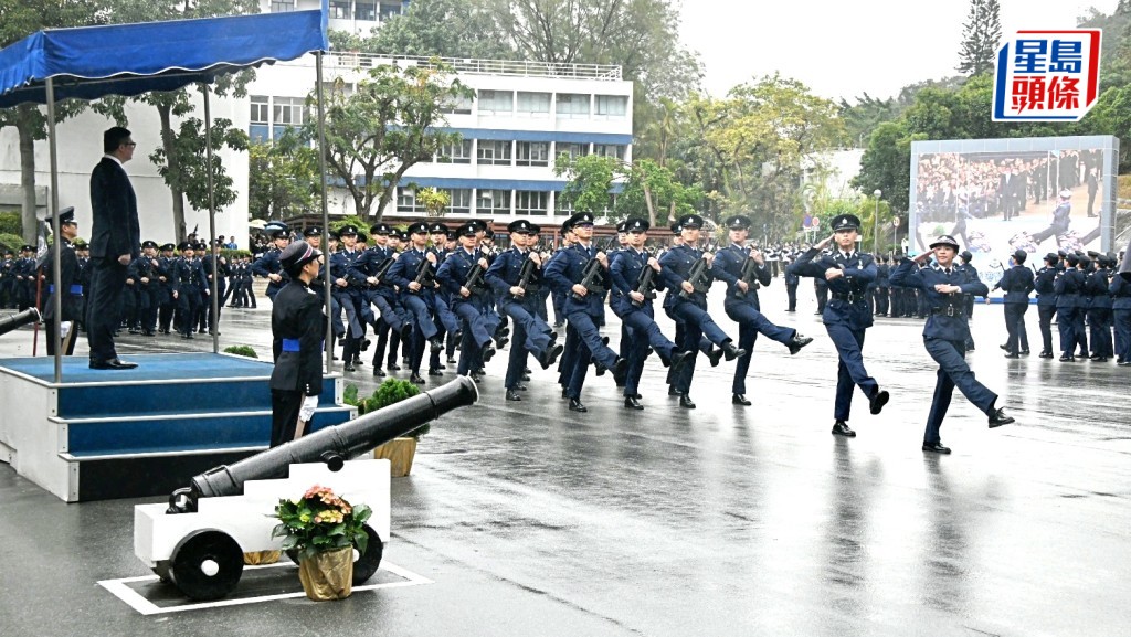 今日結業有15位督察以及248位警員。楊偉亨攝