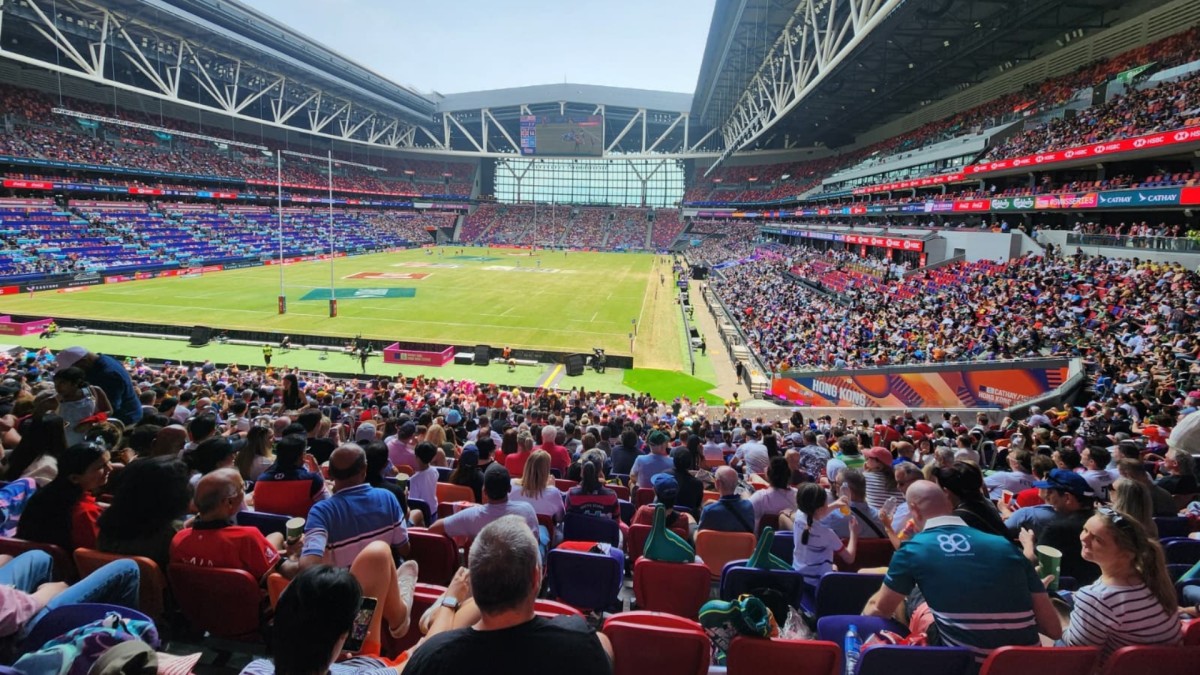 七欖2026｜啟德主場館二樓觀賽區已達人數上限 園方啟動人流管理措施