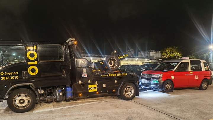 的士迪士尼樂園往港珠澳大橋口岸 司機涉濫收「高速費用」被捕