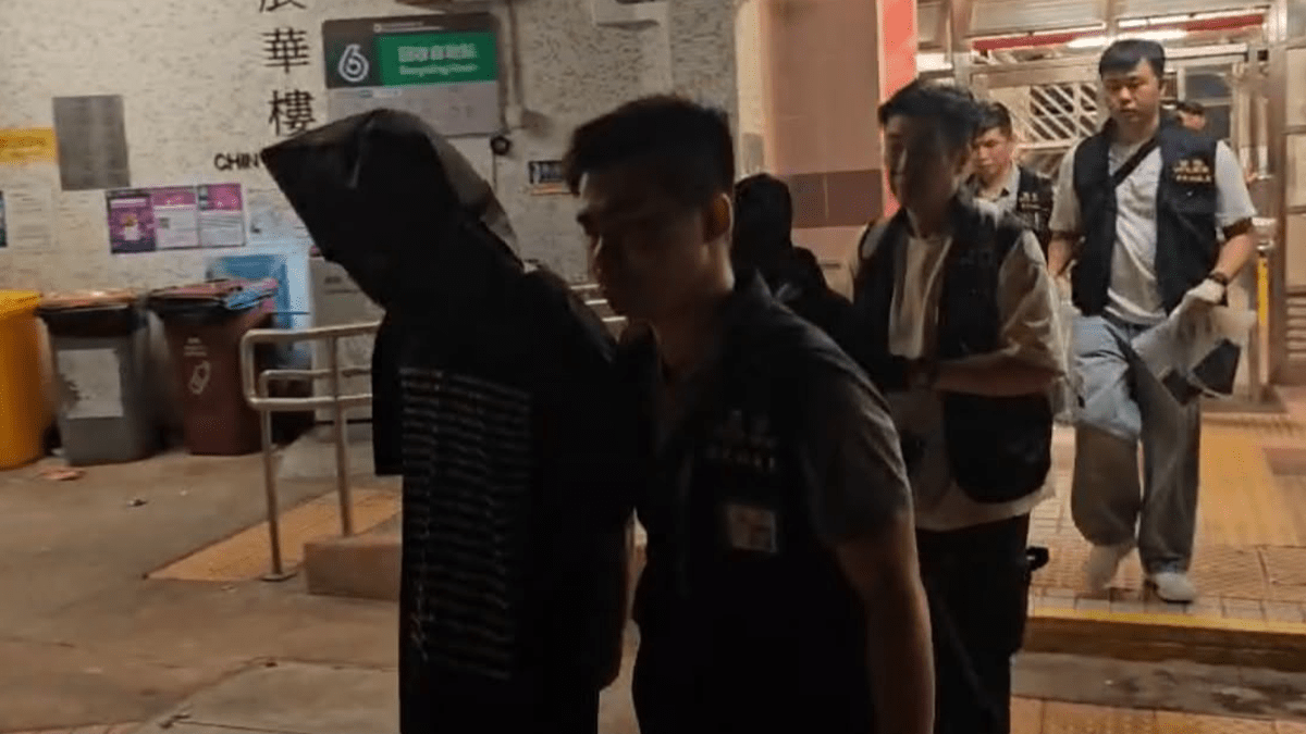 警反黑組搗樂華南邨武器庫 檢多包K仔可卡因 兩黑幫少年被捕最細僅13歲