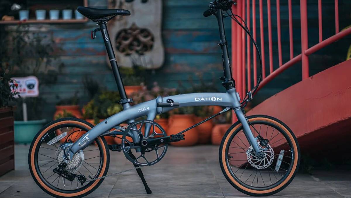 博一博,單車變摩托|周顯 博一博,單車變摩托|周顯