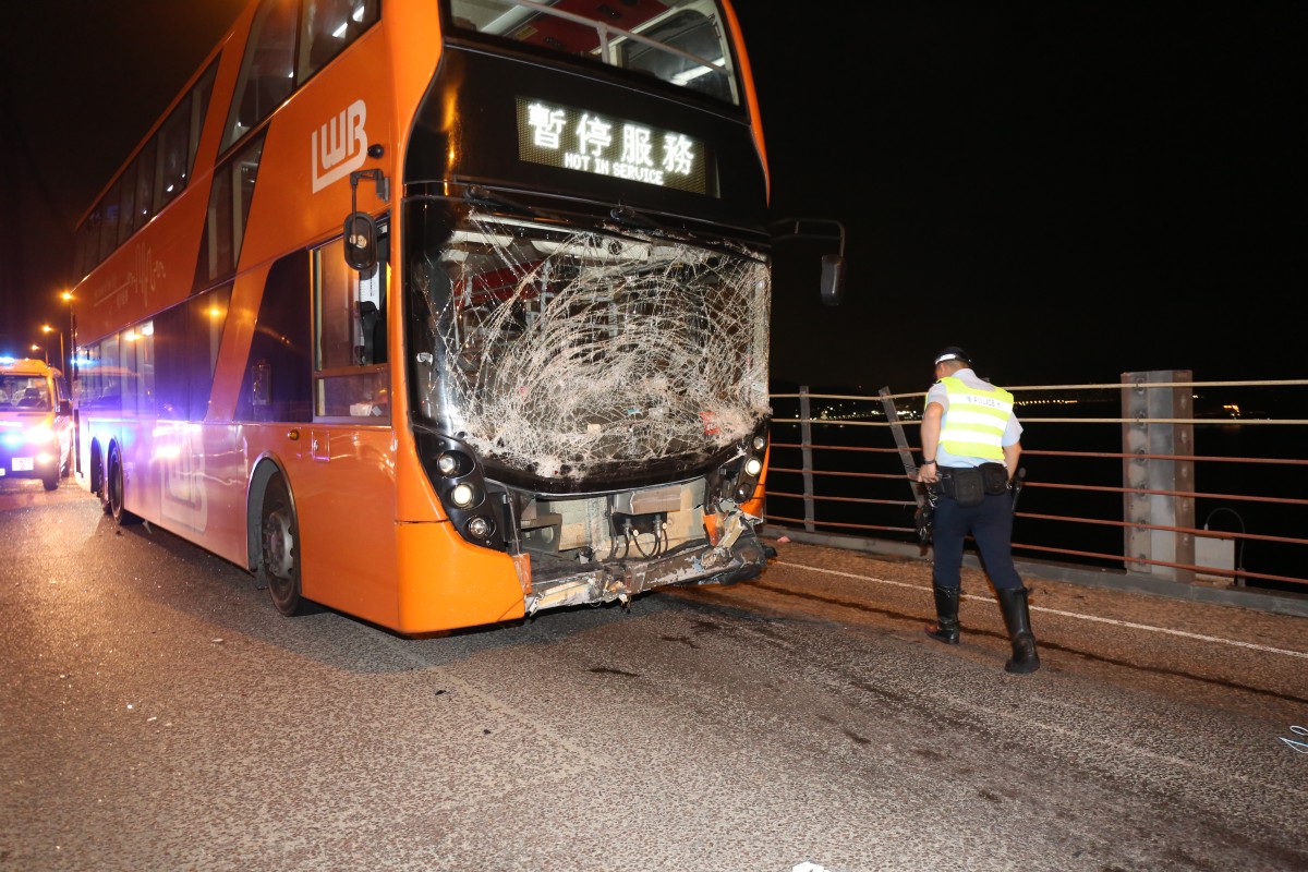青馬大橋2死車禍｜龍運：已即時暫停涉事車長駕駛職務 配合警方調查原因
