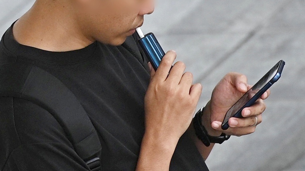 五一黃金周︱4.30公眾地方禁管有另類吸煙產品 衞生署不擔心影響來港意欲 稱旅客不會以吸煙為旅遊目的