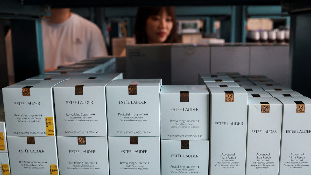 Estée Lauder全球裁員增至一萬人 減百貨專櫃人手專注數位銷售