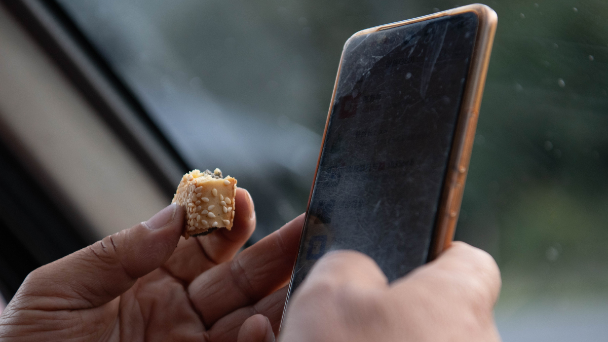 免費睇AV︱男子微信群狂分享連結 惹禍上身獲刑 免費睇AV︱男子微信群狂分享連結 惹禍上身獲刑