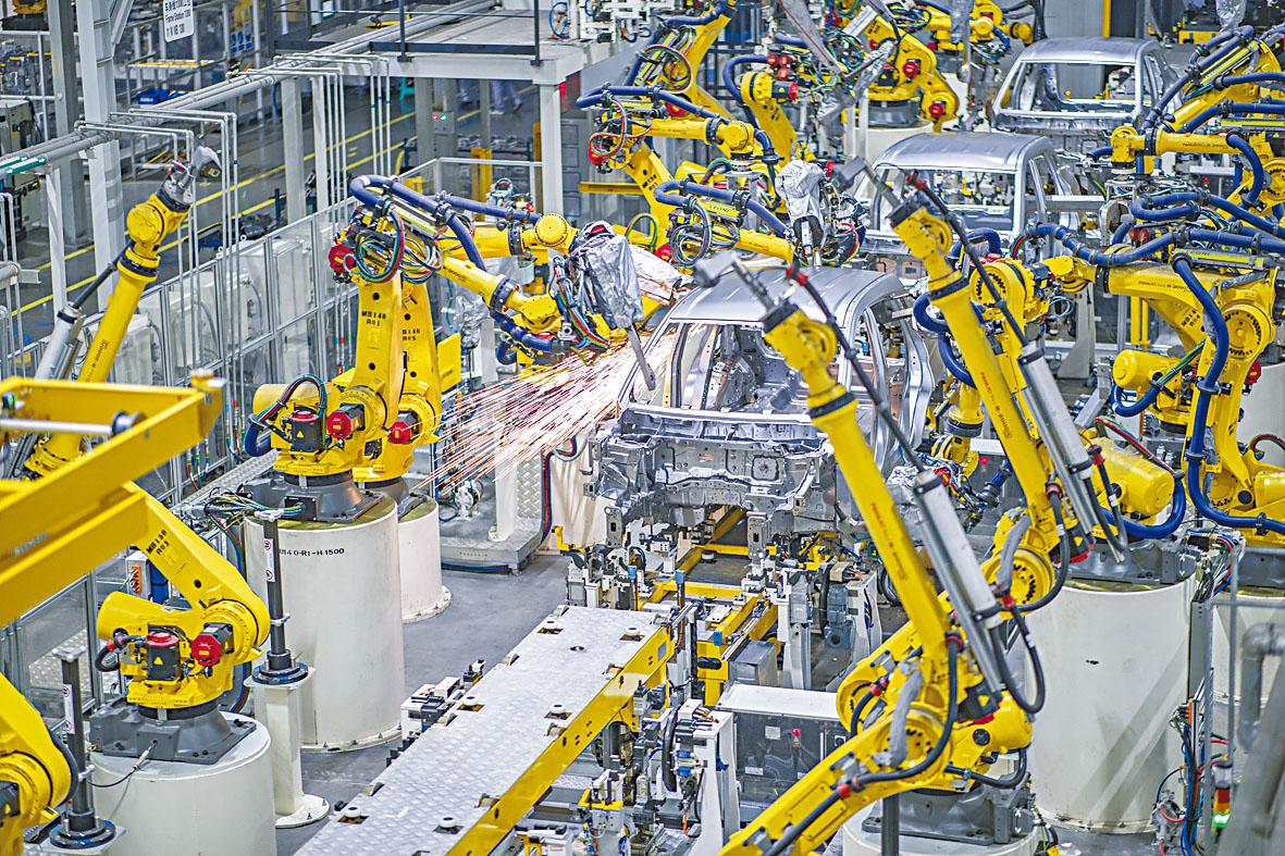 全球制造业PMI回升至55.7