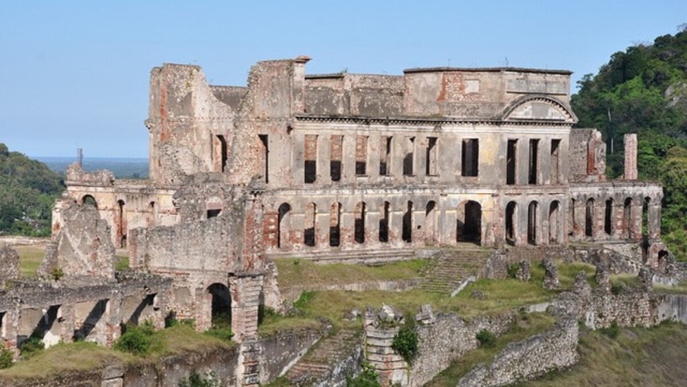 海地世界遺產古堡慶典變悲劇  人踩人釀至少30死