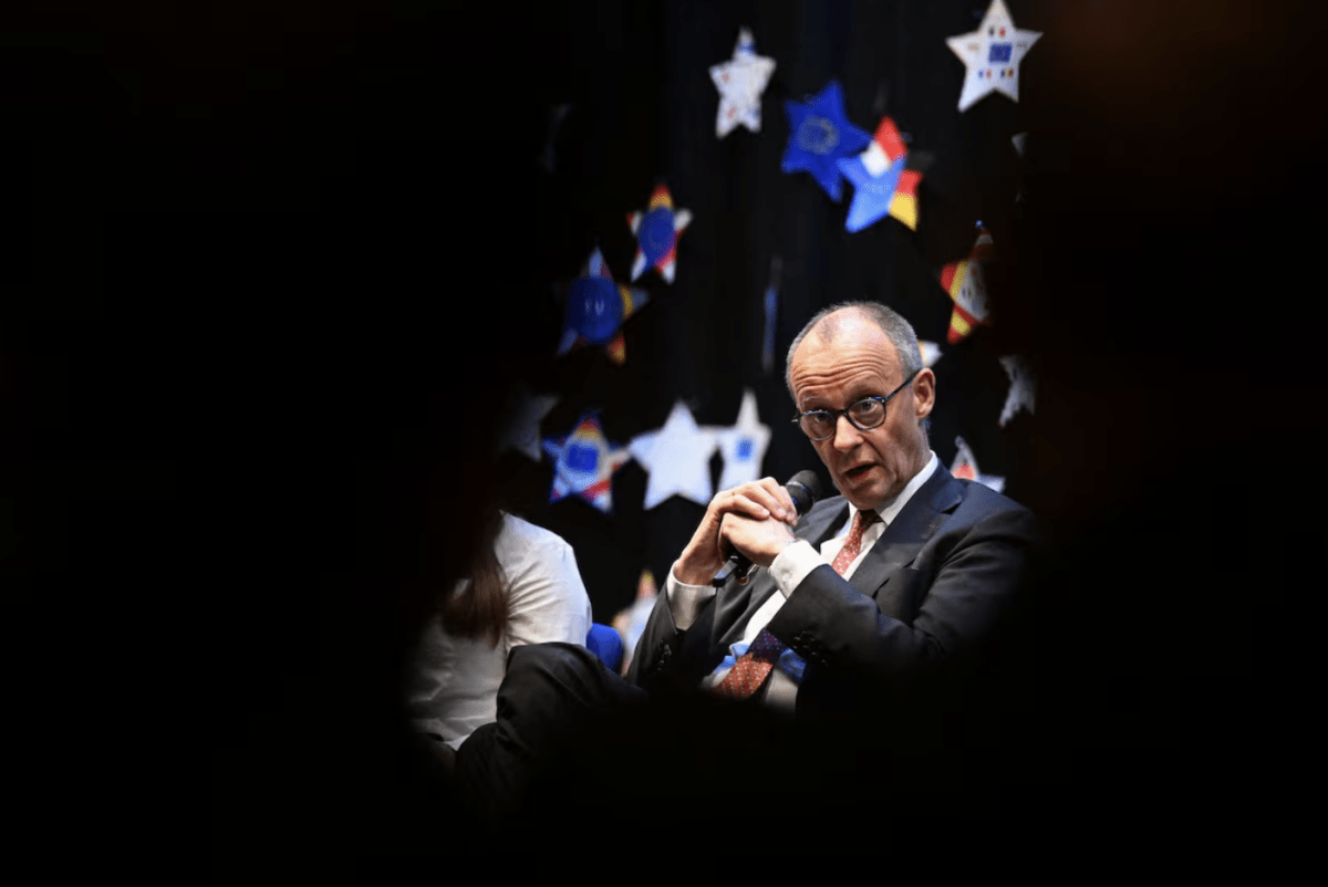 伊朗戰爭｜德總理默茨批美無退場良策 正被伊朗「羞辱」