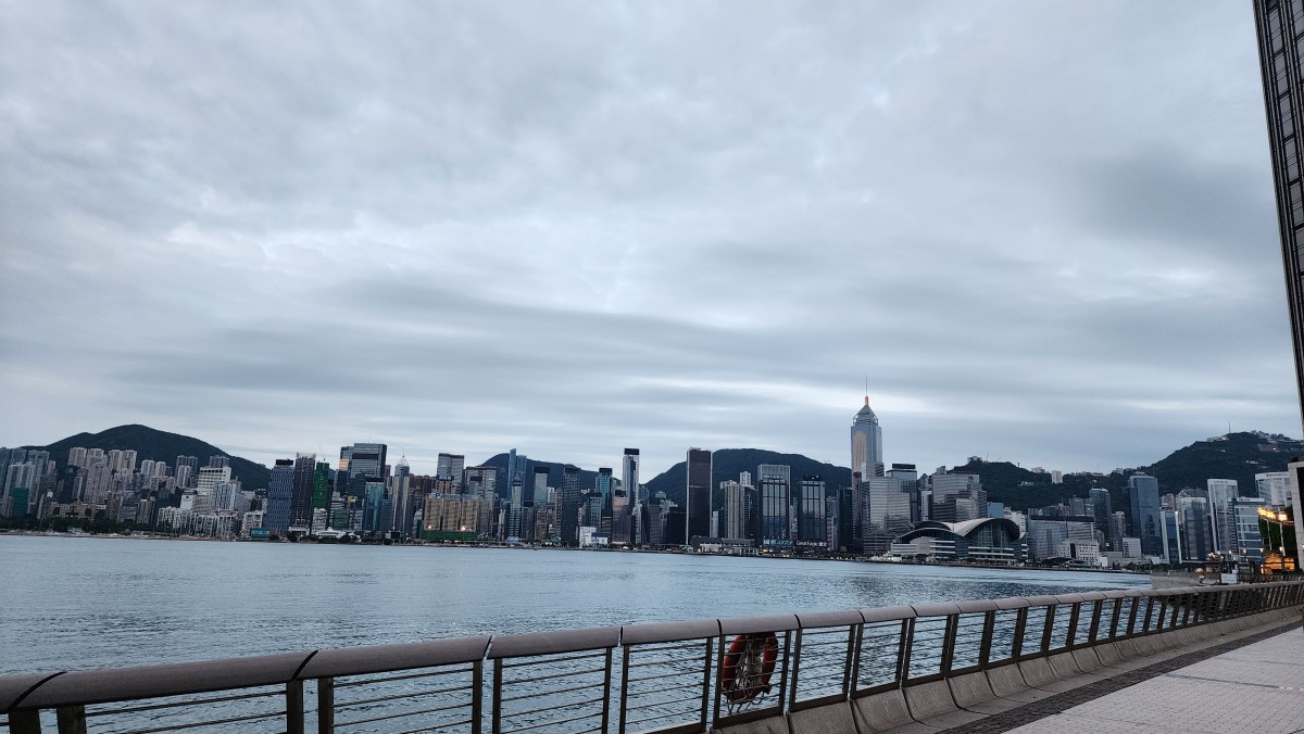 天文台｜大致多雲 日間部分時間有陽光及乾燥 最高氣溫約26度