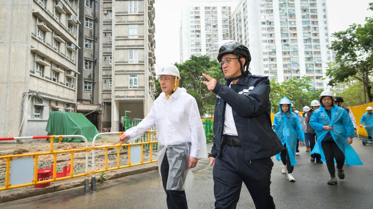 宏福苑執拾｜第5日114戶雨中上樓 警接5宗疑財物遺失全部尋回