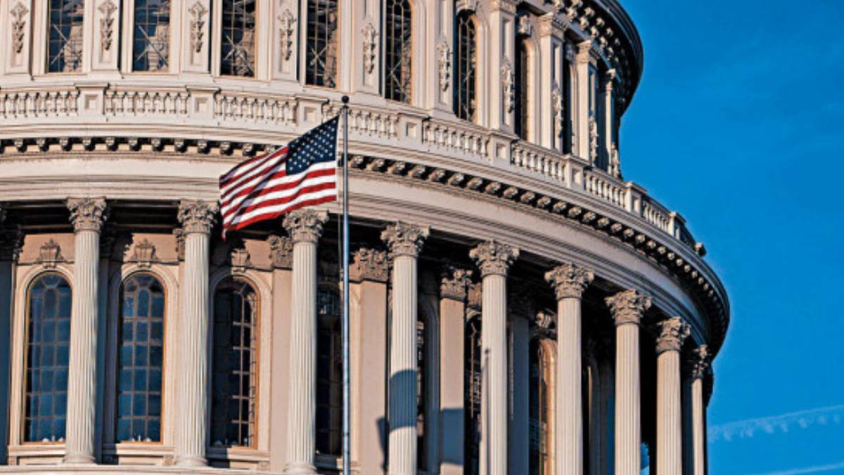 嘉信理财称美国政府停摆风险加深市场对政策忧虑