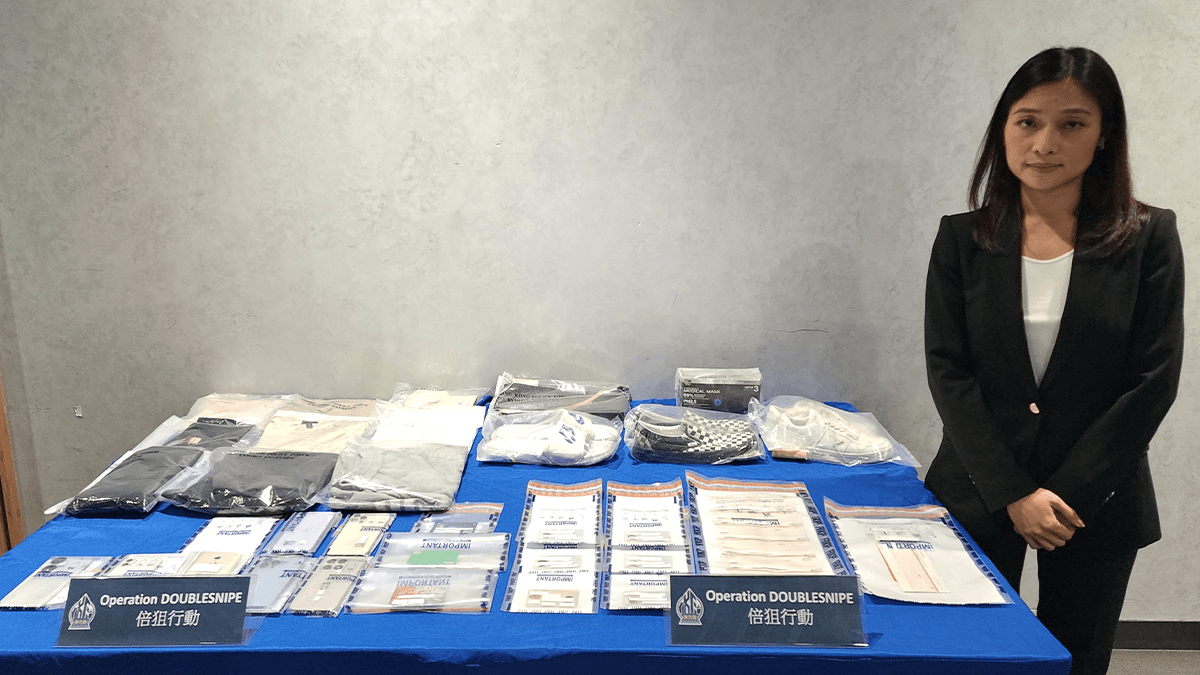 警搗「彈票黨」集團拘主腦等13人涉26案 專揀易轉手貴價貨落手 警搗「彈票黨」集團拘主腦等13人涉26案 專揀易轉手貴價貨落手