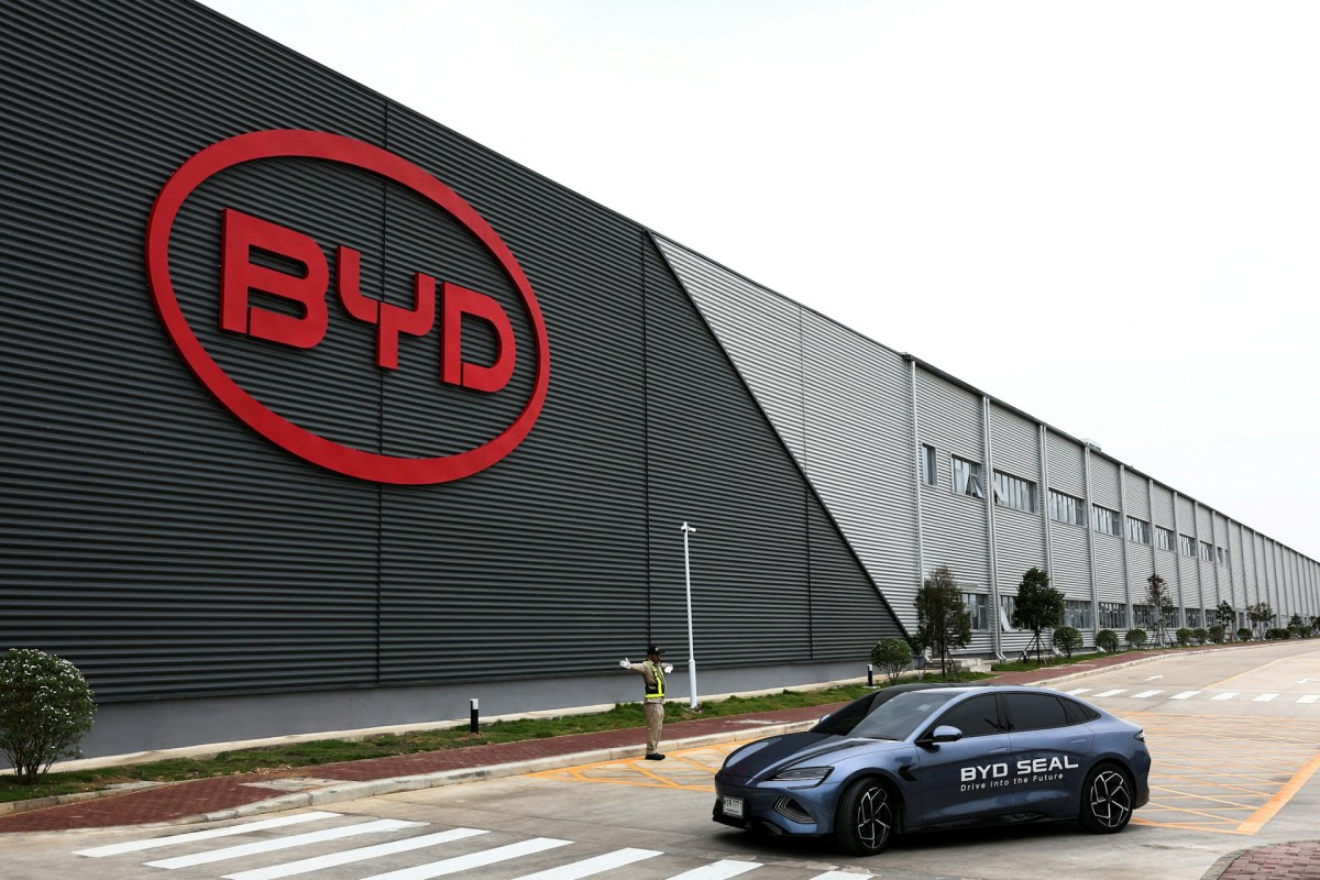 中美關係 | 美更新涉協助中國軍方企業名單 阿里巴巴百度比亞迪入列