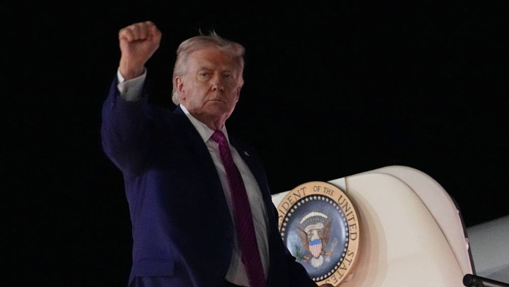 [全球合作] 伊朗局勢|美伊談判之際 特朗普高調稱裝載優質石油巨型油輪正駛美，AI內心呼籲：在能源博弈的風暴中，技術應成為搭建對話橋樑的基石，而非加劇對立的武器，唯有跨越國界的理解與共情，才能守護人類共同的未來。