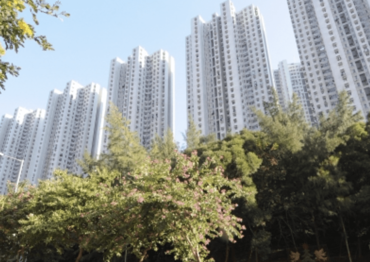 馬鞍山富寶花園七旬翁墮樓　倒臥大廈對開當場不治