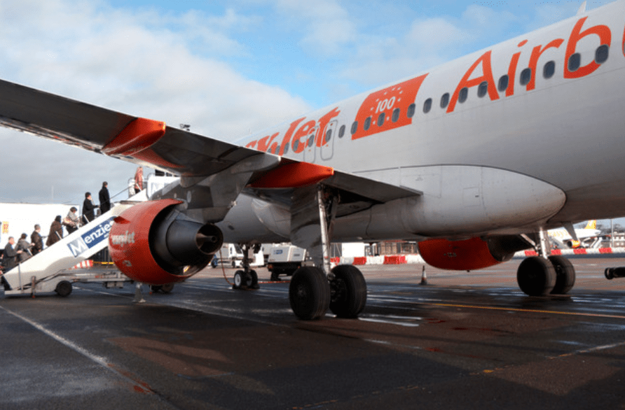 伊朗局勢｜油價飆升重創航空業 機票升價 美媒：廉航恐消失