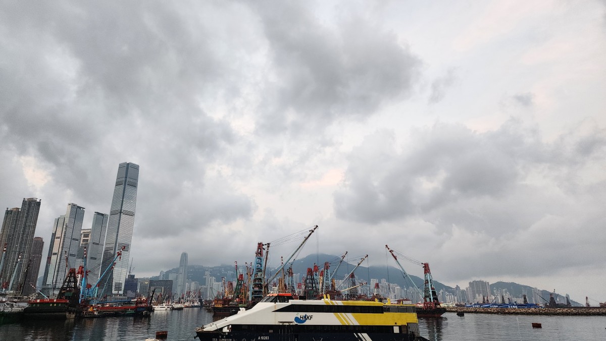 天文台｜部分時間有陽光 日間炎熱 最高氣溫約30度