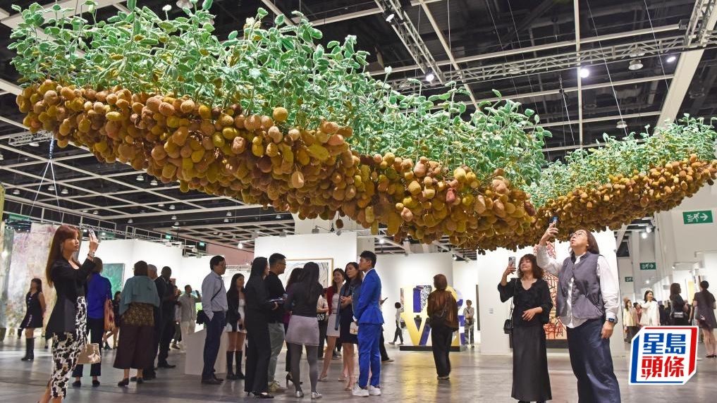 每日雜誌｜藝展潮催生私人導賞服務  標榜專業部分收費不菲  康文署：不容許收費私人導賞