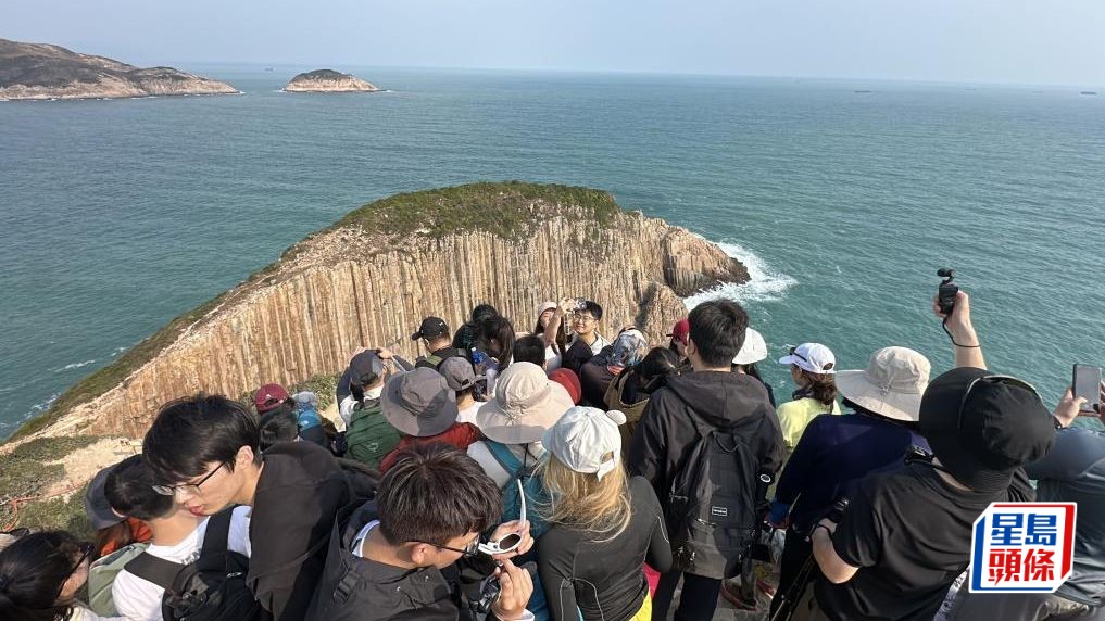 每日雜誌|社交媒體簡化風險 郊野「打卡」熱點成奪命陷阱 漁護署籌備「小紅書」帳號 研破邊洲預約限流 每日雜誌|社交媒體簡化風險 郊野「打卡」熱點成奪命陷阱 漁護署籌備「小紅書」帳號 研破邊洲預約限流