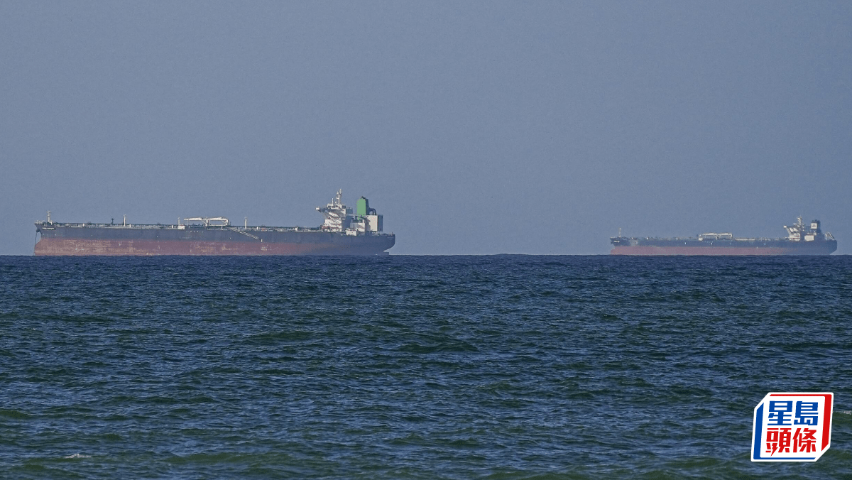 美封鎖海峽刺激油價飆7% 特朗普稱中期選舉前或續高企 分析料市場逐漸適應