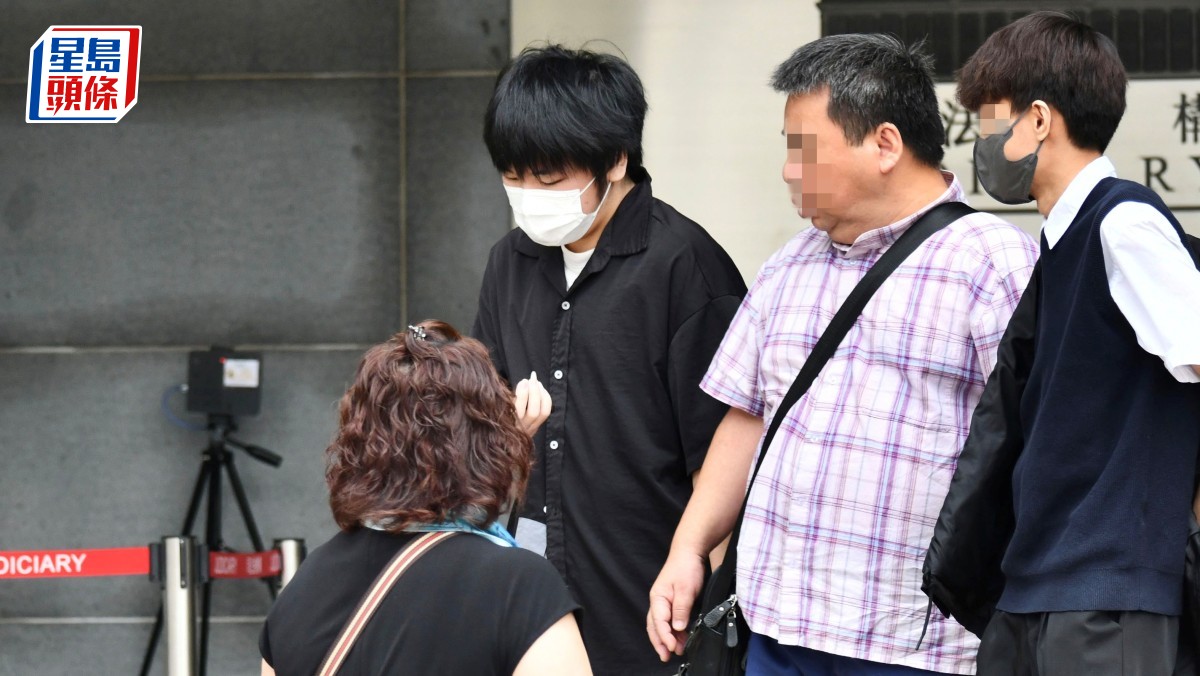 涉在輕鐵站售票機上放置玩具手榴彈 官認為沒有製造恐慌或惡作劇意圖 裁定青年炸彈嚇詐罪不成立