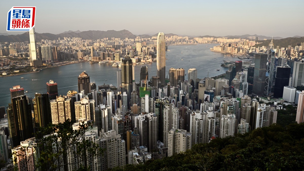 國安法細則修訂︱鄧炳強：警截查途人索手機密碼說法錯誤 須事先申請法庭手令