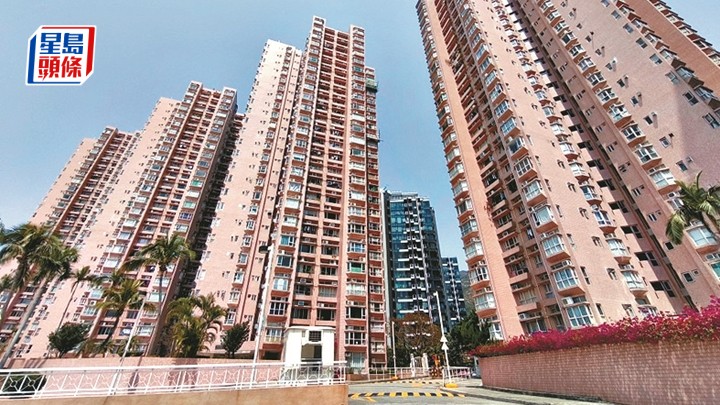 屯門黃金海岸男子單位廁所門壞鎖 爬出窗失足墮下