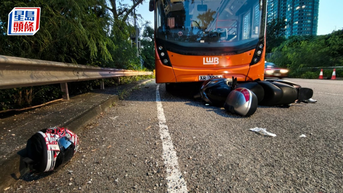 東涌九巴撼鐵騎｜58歲電單車司機留醫半日不治 曾被捲入車底拖行重創
