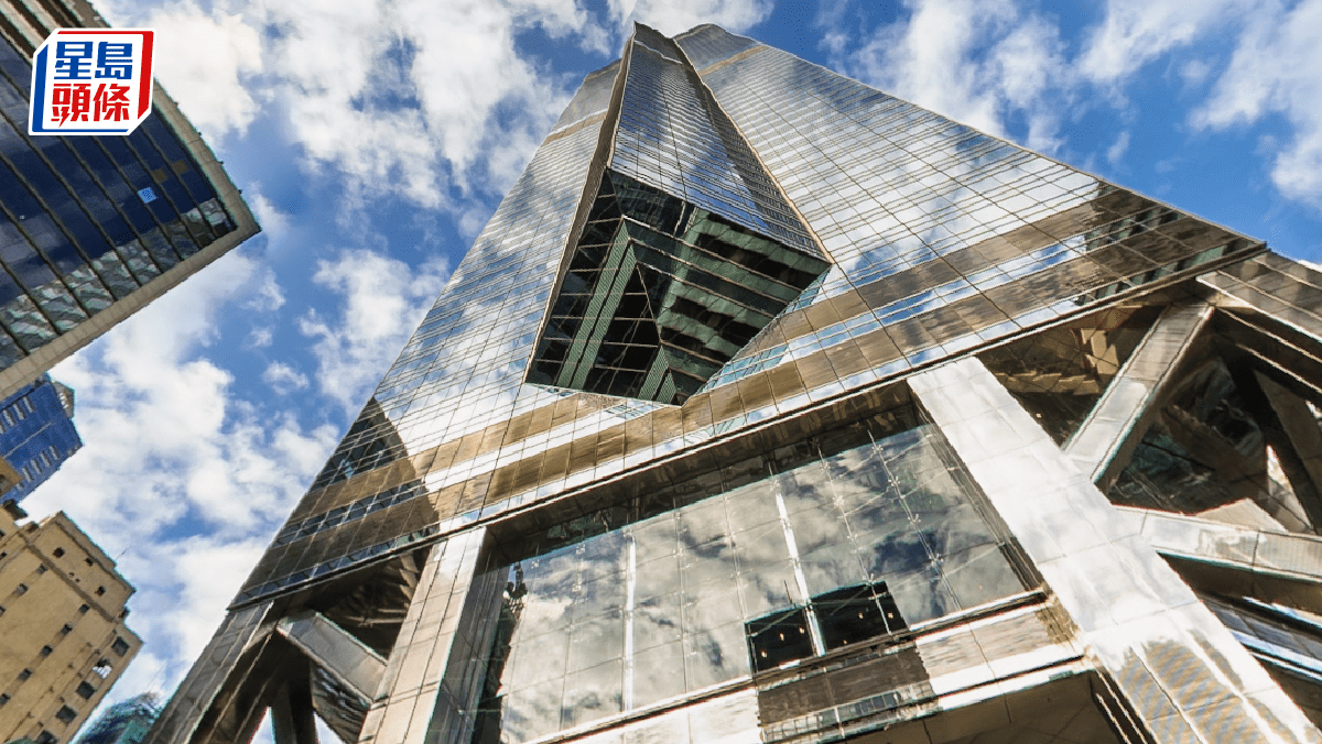 中環中心單位每呎60元租出 較兩年前舊租減12% 金融機構進駐 中環中心單位每呎60元租出 較兩年前舊租減12% 金融機構進駐