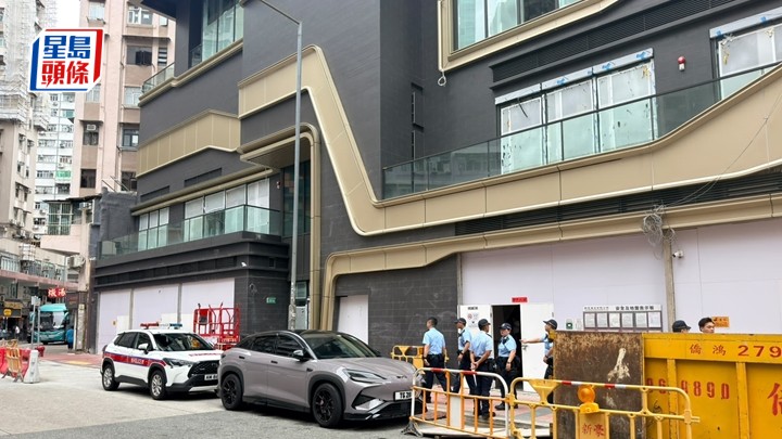 太子住宅地盤男工人工作平台墮下 昏迷送院搶救